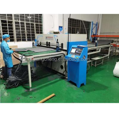 China Factory automatic feeder belt four column precise hydraulic cardboard press die cutting machine for sale