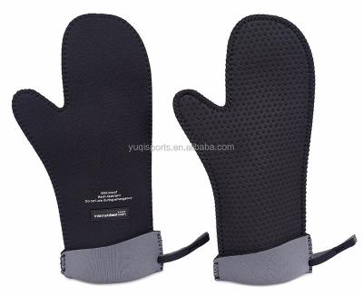 China The Internet's Best Extra Long Oven Mitt Neoprene Printed for sale