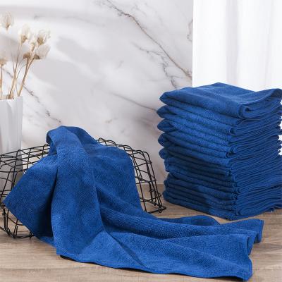 China Viable Wholesale Edgeless Car Wash Microfiber Cloth Car Dry Cleaning Towel With Custom Design for sale