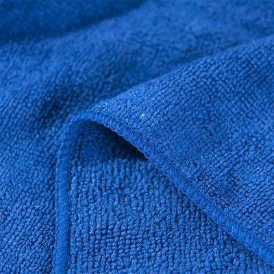 China Sustainable Cut Clean Towel Polyester Ultrasonic Microfiber Edgeless Lint Free Cloth for sale