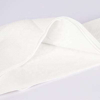 China Kids Safe Soft Absorbent Squishy Nonwoven Disposable Bath Towel for sale