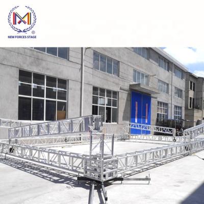 China Aluminum alloy 6082-T6/6061-T6 platform 290mm 400mm truss Alu truss line design tarima de aluminio row truss/tower roof for sale