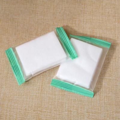 China Soft Portable Individual Square Pack Cotton Pad Cotton Pads Makeup Remover Organic Cotton Pads N823 for sale