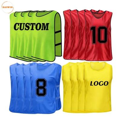 China Sets Custom breathable soccer training vest football pinnies Polyester football Vest Mesh Training soccer vest Soccer Bibs with belt for sale