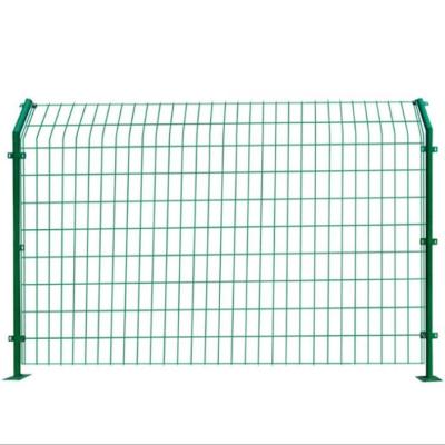 China Low Price Easily Assembled Double Wire Mesh Fence 3D Triangle Mesh Fence For Farm / Road / Sport zu verkaufen