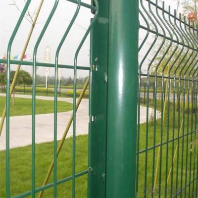 China Easily Assembled Metal Mesh Fence Strips PVC Fence For Farm / Gaden / Road / Sport zu verkaufen