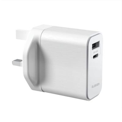 China 30W PD & QC Fast Charger Customized High Power Wholesale Fast Mobile Phone Wall Charger QC PD 30w Fast Charging for sale