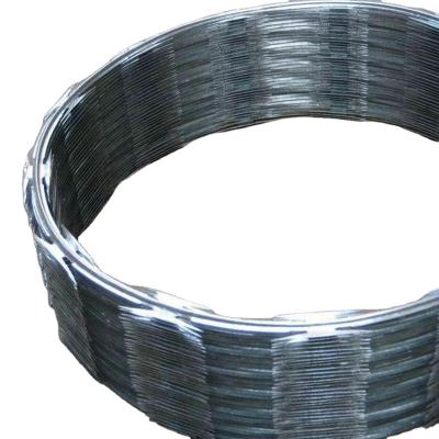 China Farm BTO 10 12 18 22 28 30 CBT 60 CBT 65 Hot Dipped Electric Electro Galvanized PVC Coated Concertina Razor Barbed Wire For Fence for sale