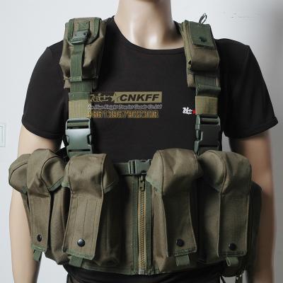 China Dexterity Tactical Military Protective Vest With A Water Bladder For Army for sale