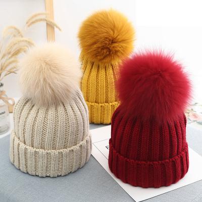 China 2019 COMMON SALE Autumn And Winter Large Fox Fur Warm Outdoor Ball Knit Hat Parent-child Hat for sale