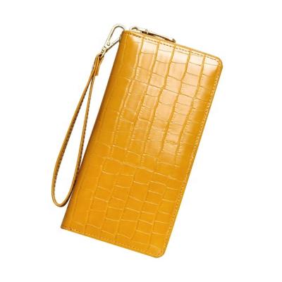 China Custom Made Lady Crocodile Pattern RFID Crocodile Leather Pattern Women Purse Women Wallet Wholesale Zipper Yellow Leather Purse Wallets for sale