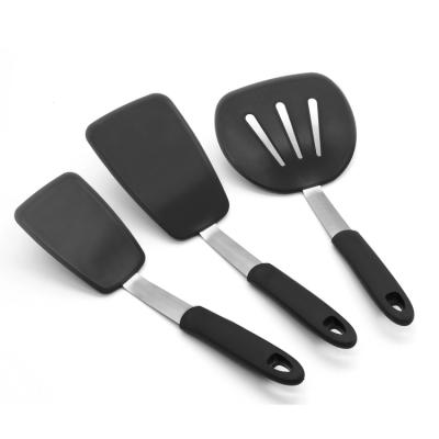 China Stocked Tensioning Hot Products Black Durable Heat Resistant Silicone Kitchen Cookware Set for sale