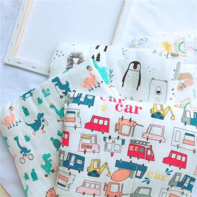 China Portable Hot Selling Newborn Printing Bamboo Baby Amzon Baby Bibs Cotton Baby Bibs Custom Bamboo Muslin Gift 4 Diapers for sale