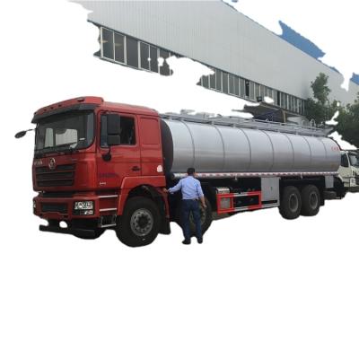 China Competitive Price Gasoline and Oil Gasoline Delivery Vehicle Outboard 8x4 Drive 28 Ton Fuel Oil Tanker Truck for sale