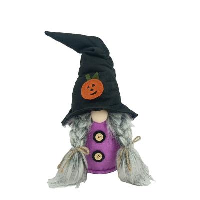 China 2022 High Quality Happy Halloween Products Ornaments Witch Decor Halloween Witch Gnomes With Bat Decor for sale