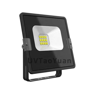 China Lighting High Quality 10W Outdoor Pure White LED Floodlight Lamp IP65 10W/20W/30W/50W/100W/200W for sale