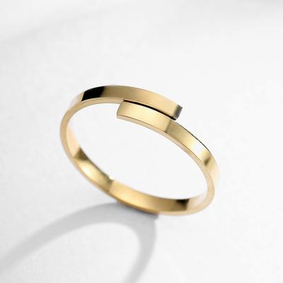 China Newcomer 2022 FASHIONABLE Customize Stainless Steel Ring Adjustable Gold Plated Shiny Couple Ring Wedding Ring for sale