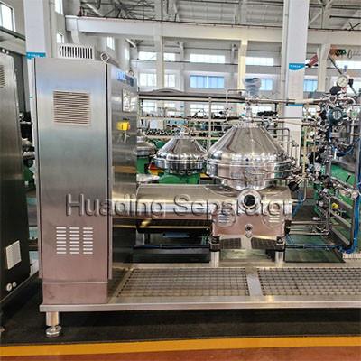 China Vertical Centrifugal Oil Water Separator Self Cleaning Separator for sale