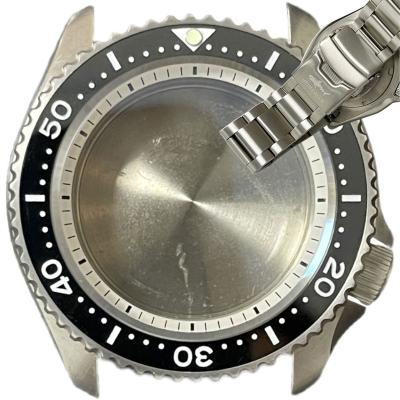 China Prevent Allergy New Prevent Allergy Sapphire Titanium 200M Waterproof NH35 SKX007 Super Movement Man Glass Automatic Watch Case for sale