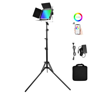 China PORTABLE Live Fill Light Professional RGB LED Photography Cheap Photography Airplane Visual Panel Lighting with Tripod for sale