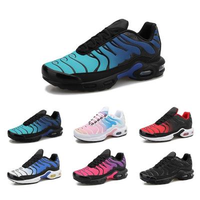 China 2021 new brand fahion cushion air breathable sneaker sports running shoes for men women young simple style for sale