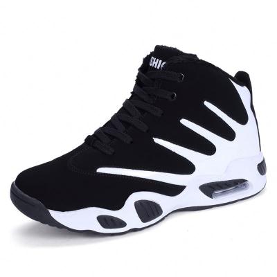 China Durable Upper Sports Shoes Basketball Shoes Men High Tops Fashion Sneakers for sale