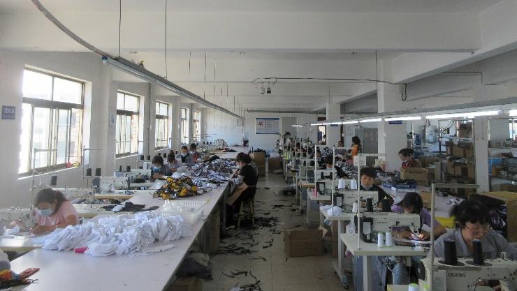 Verified China supplier - Yantai Hanyi Clothing Co., Ltd.