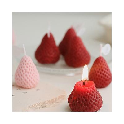 China Birthdays Strawberry Shape Candle Birthday Cake Scented Soy Wax Aroma Keepsake Wedding Dessert Table Topper Gift Box Set Diy Ornaments for sale