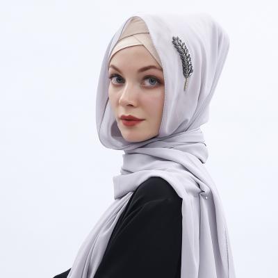 China New Design Daily Casual Formal High Quality Scarf Muslim Classic Soft Shiny Hijab Sheet Shawl for sale