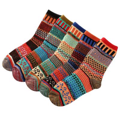 China Sporty Comfortable Luxury Soft Stripe Wool Harajuku Thick Winter Knitted Tube Vintage Warm Socks For Men for sale