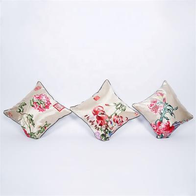 China High quality simple Chinese style fast shipping handmade embroidered silk cushion cover for sale