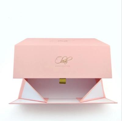 China Handmade Wholesale Custom Essential Packaging A Gift Bridesmaid Paper Box for sale