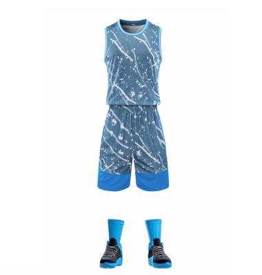 China Latest Wholesale Adult Basketball Uniform Sets Basketball Uniform Set Comfortable Basketball Suits for sale