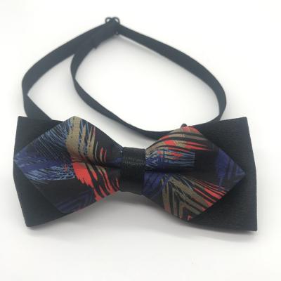 China Dobby Factory Direct Customized Men's Special Style Printed White Bow Ties And Blue Plain Logo Pattern for sale