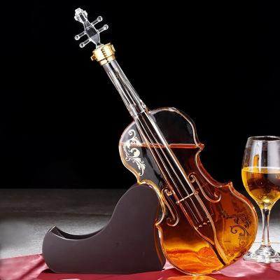 China Gift & Creative Home Craft Whiskey Guitar Decanter Holder 500ml Glass Bottle For Spirits Bourbon Scotch Vodka for sale