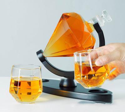 China Gift & Hot Sale Amazon Diamond Wine Dispenser Set High Borosilicate Glass Whiskey Dispenser Spun Bottle for sale