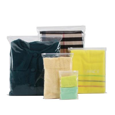 China Dust And Dirt Resistant Custom Plastic Zip Bags Capacity 20Kg Or More for sale