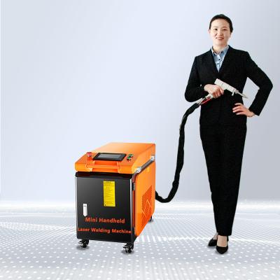 China Hotels Handheld Laser Welding Machine 1000W Small Portable Stainless Steel Metal Welding Maker for sale