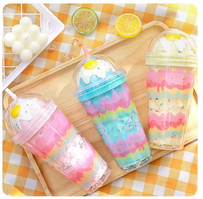 Cina Summer Double Wall Plastic Egg Lid Cup Ice Cream Straw Water Cup in vendita