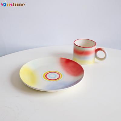 China Ins creative gradient color ceramic mug breakfast milk coffee mug zu verkaufen