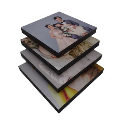 China MDF Removable Frameless Sandwich Frame Composite Photo Wall Frame 8X8 Mixtiles Photo Wall Tiles for sale