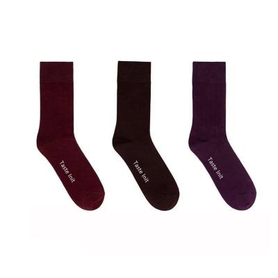 China QUICK DRY Accept Customized Logo Mid-Calf Casual Socks Brand Mens Cotton Home Socks for sale