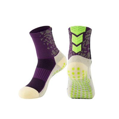 China Logo Packaging Anti Slip Sock Custom Made Breathable Non Slip Soccer Football Grip Sport Socks For Men for sale