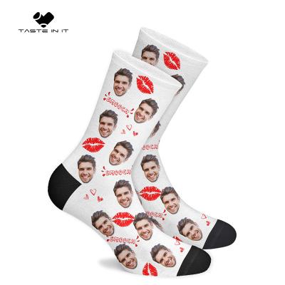 China High Quality QUICK DRY Digital Printing Sweat-absorbent High Quality Mens Socks Custom Logo for sale