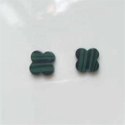 China Wholesale 10mm Synthetic Malachite Four Leaf Dichroic Dichroism / Clover Cabochon Inlaid Loose Gemstones for sale