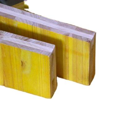 China Modern 27mm Thick Yellow Color Painted Full Radidate Pine Plywood Construction Three Ply Board for sale