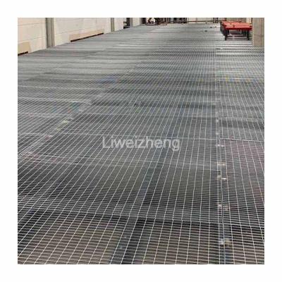 China Strong And Durable Structural Steel Warehouse And Mezzanine Corrosion Protection Freestanding Design Platforms for sale