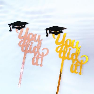 China Acrylic Cake Topper Graduation Season Bachelor Hat Cake Topper For Graduation Party Birthday Cake Decoration for sale