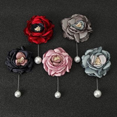 China New designs arrive high quality pearl brooch Korean fashion dress decoration women flower brooches and pins for sale