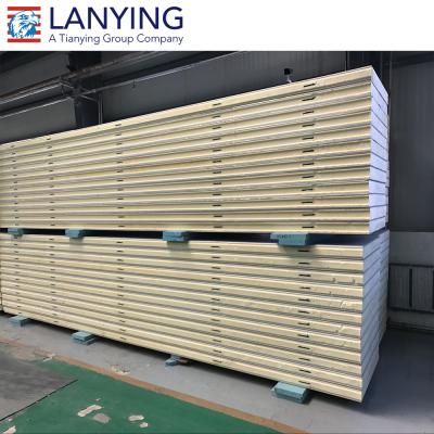 China 1000mm PU Sandwich Panel Made Cold Room for sale